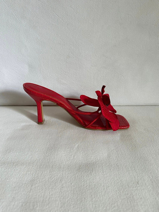 Floravéa Red Heels