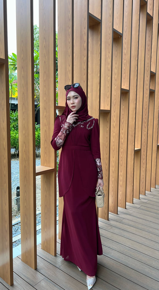 Violet Dress | Burgundy