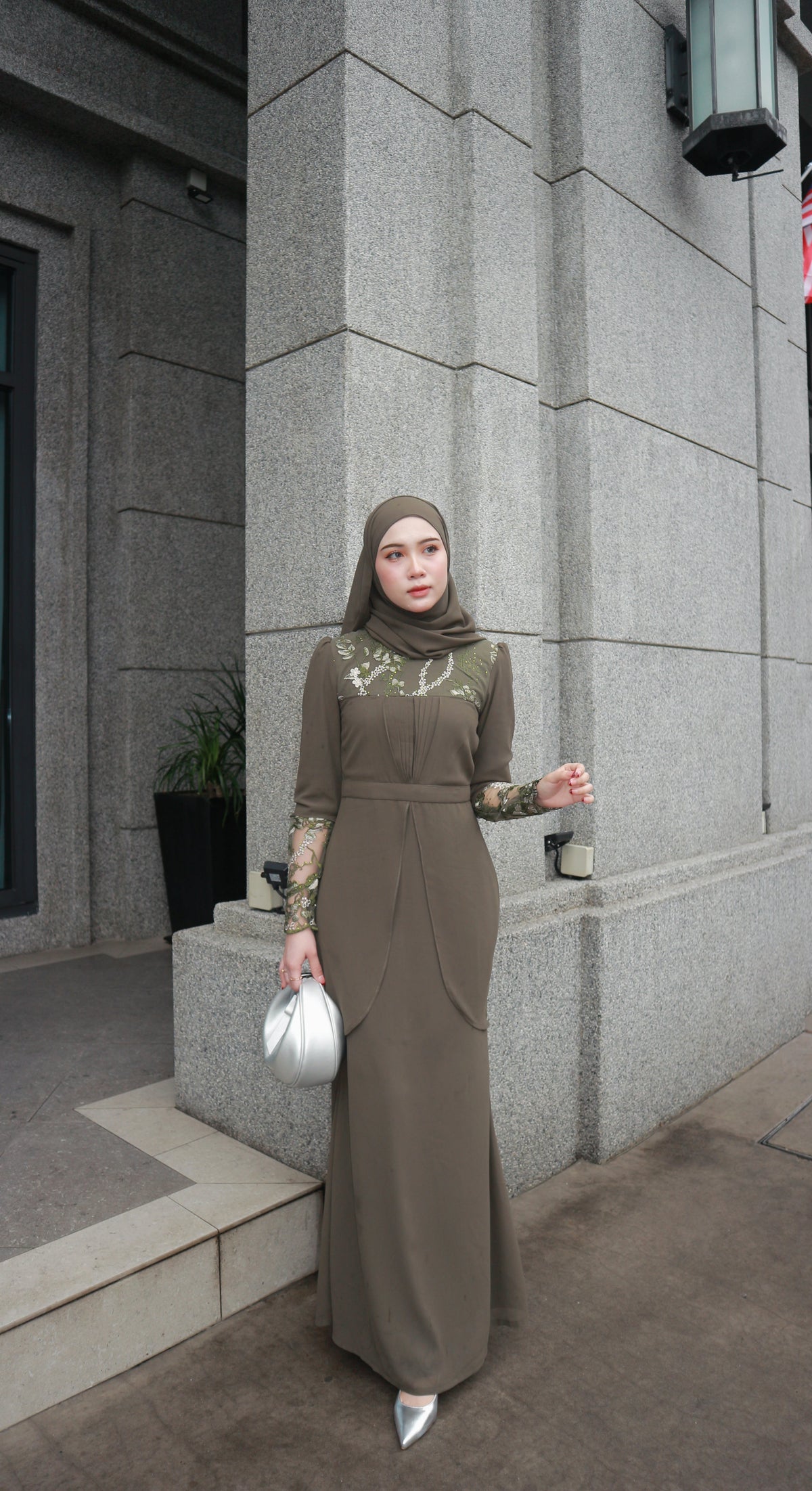 Violet Dress | Olive