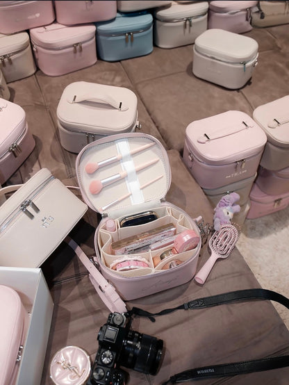 Élise Vanity Case