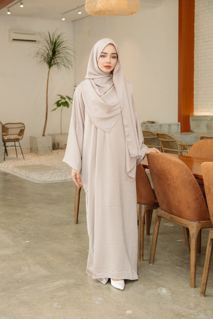 Laura Abaya Free Shawl | Champagne