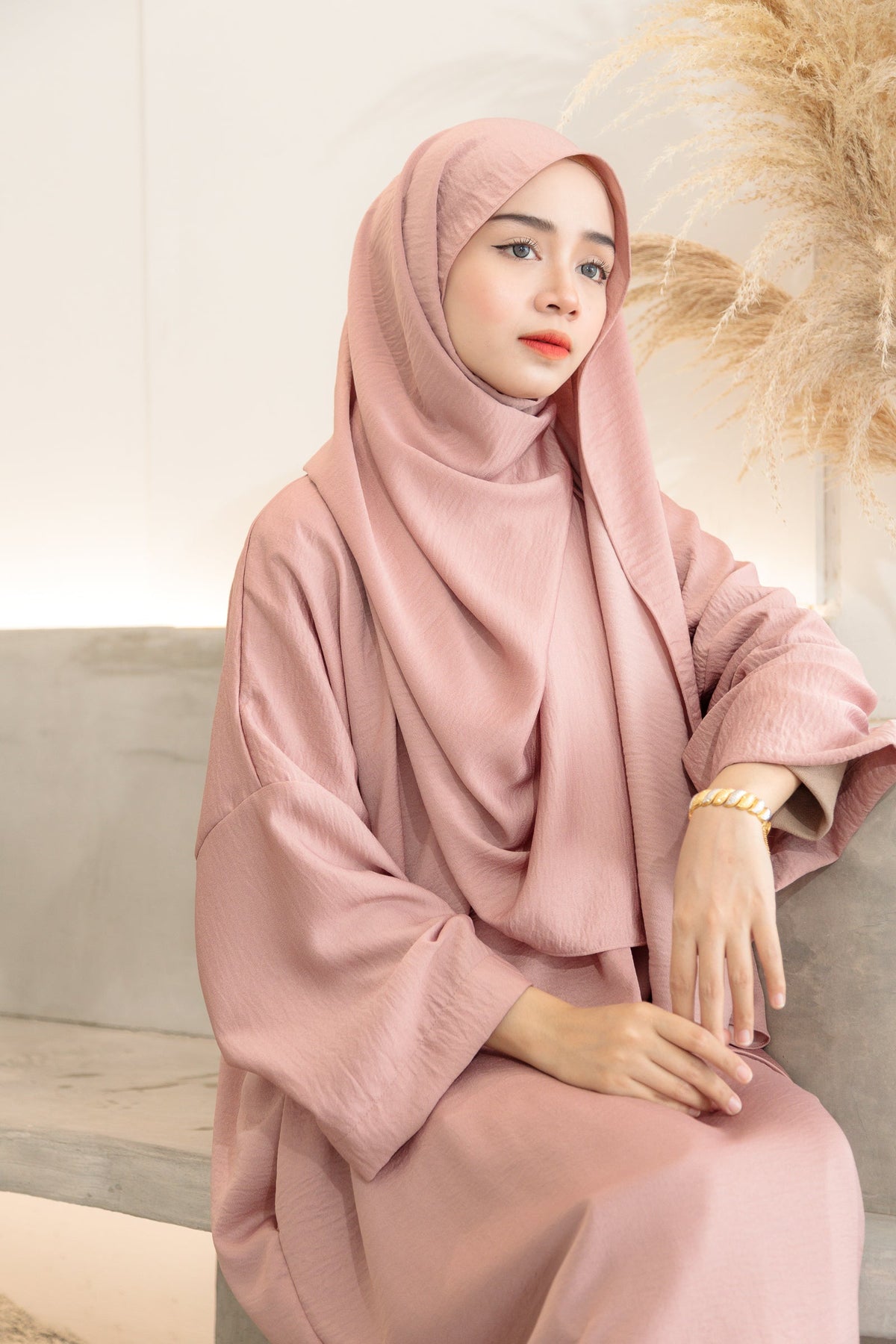 Laura Abaya Free Shawl | Dusty Pink