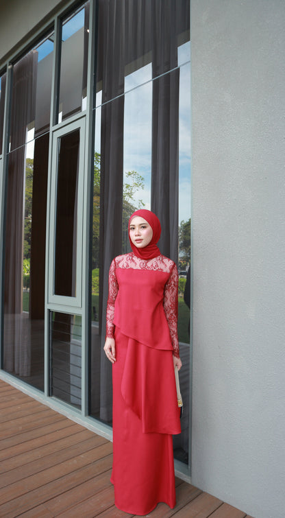 Bellé Dress | Red