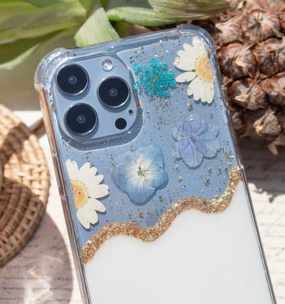 Serene Sand Sky Case