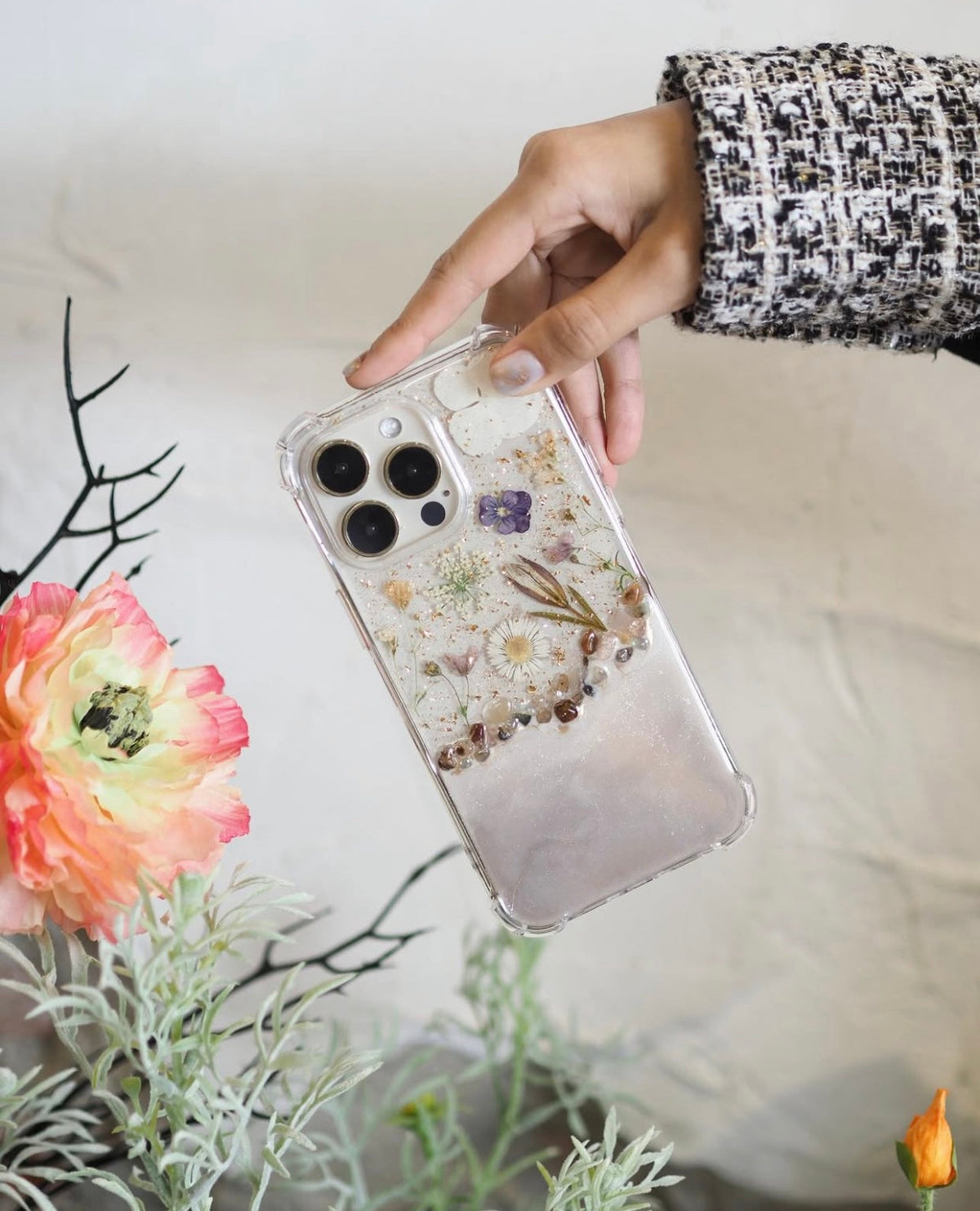 Flora Misty Taupe Case