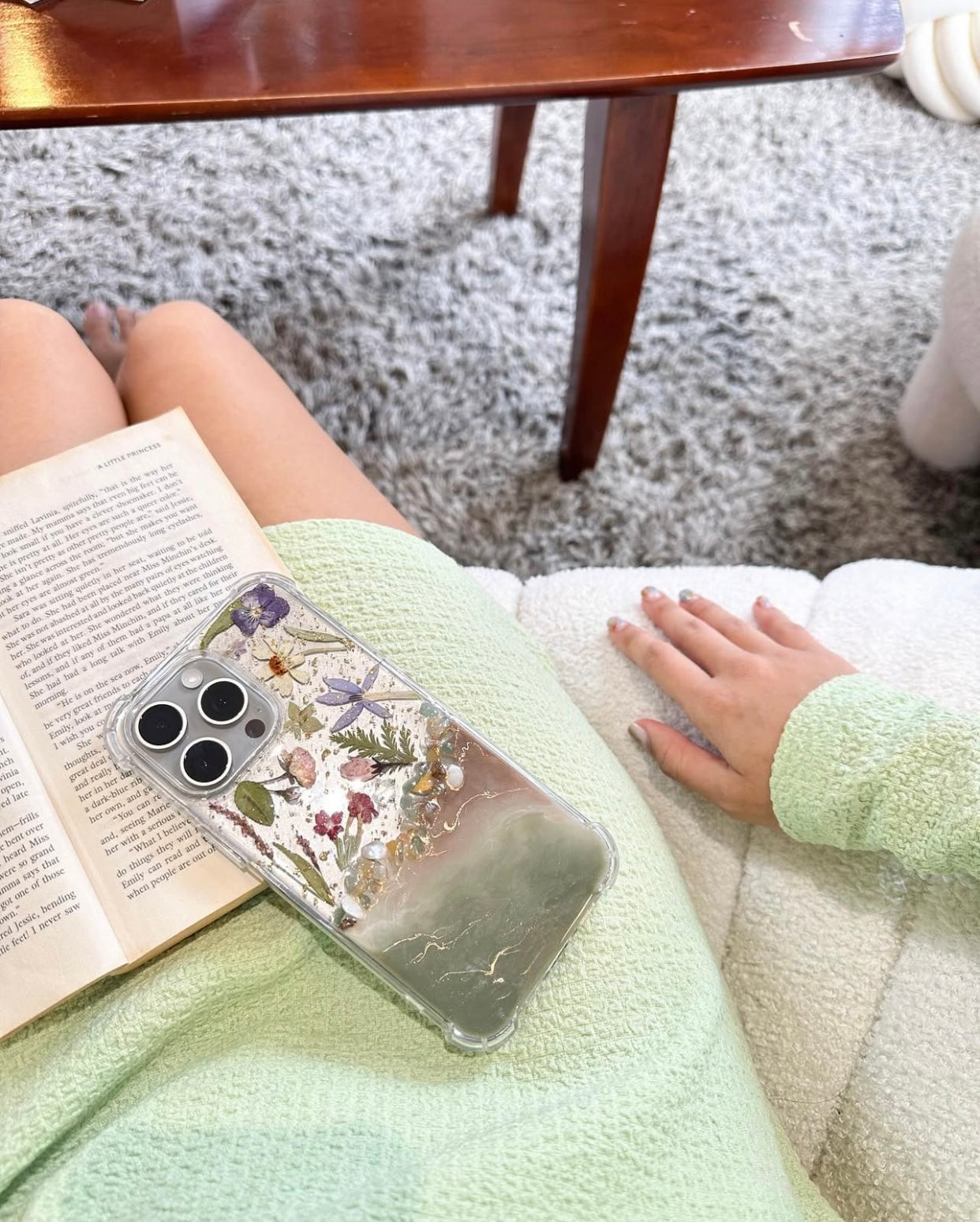 Flora Pine Forest Case