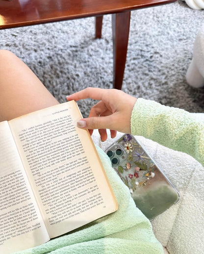 Flora Pine Forest Case